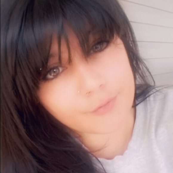 Meet your Posher, Page - Picture 1 of 1